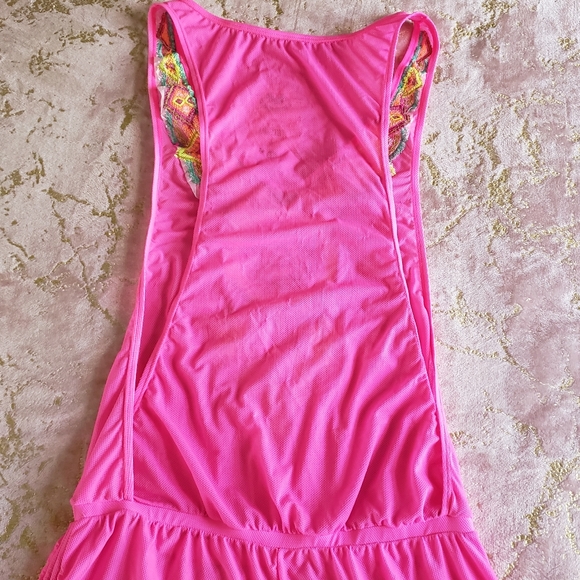 Lateen Style Hot Pink Coverup - Picture 13 of 17